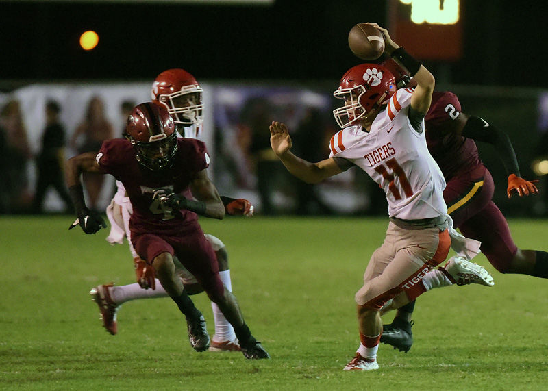 Dothan High Wolves vs Eufaula football